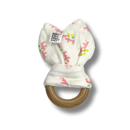 Wooden Teether Hafa Adai Pinneaple